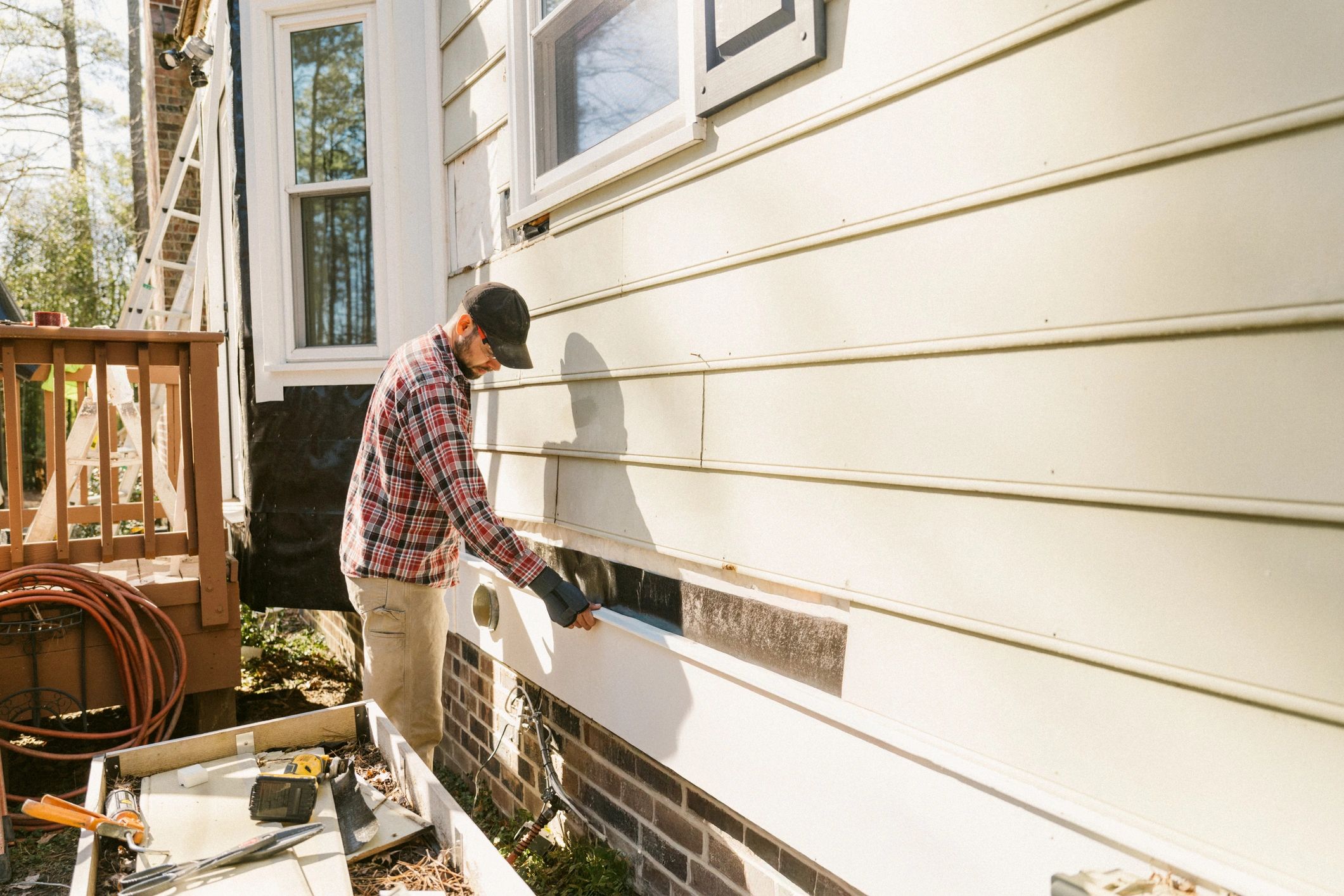 professional contractor on site repair