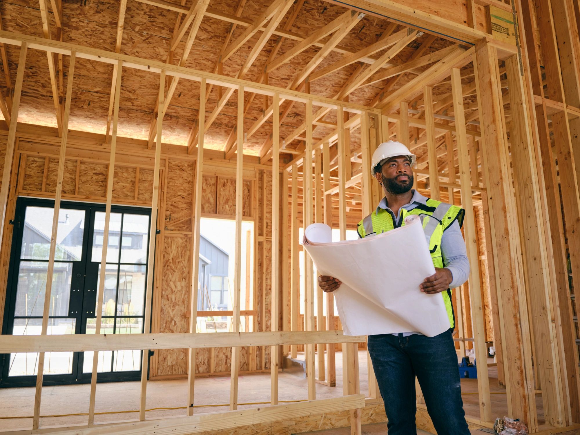 contractor at work residential commercial